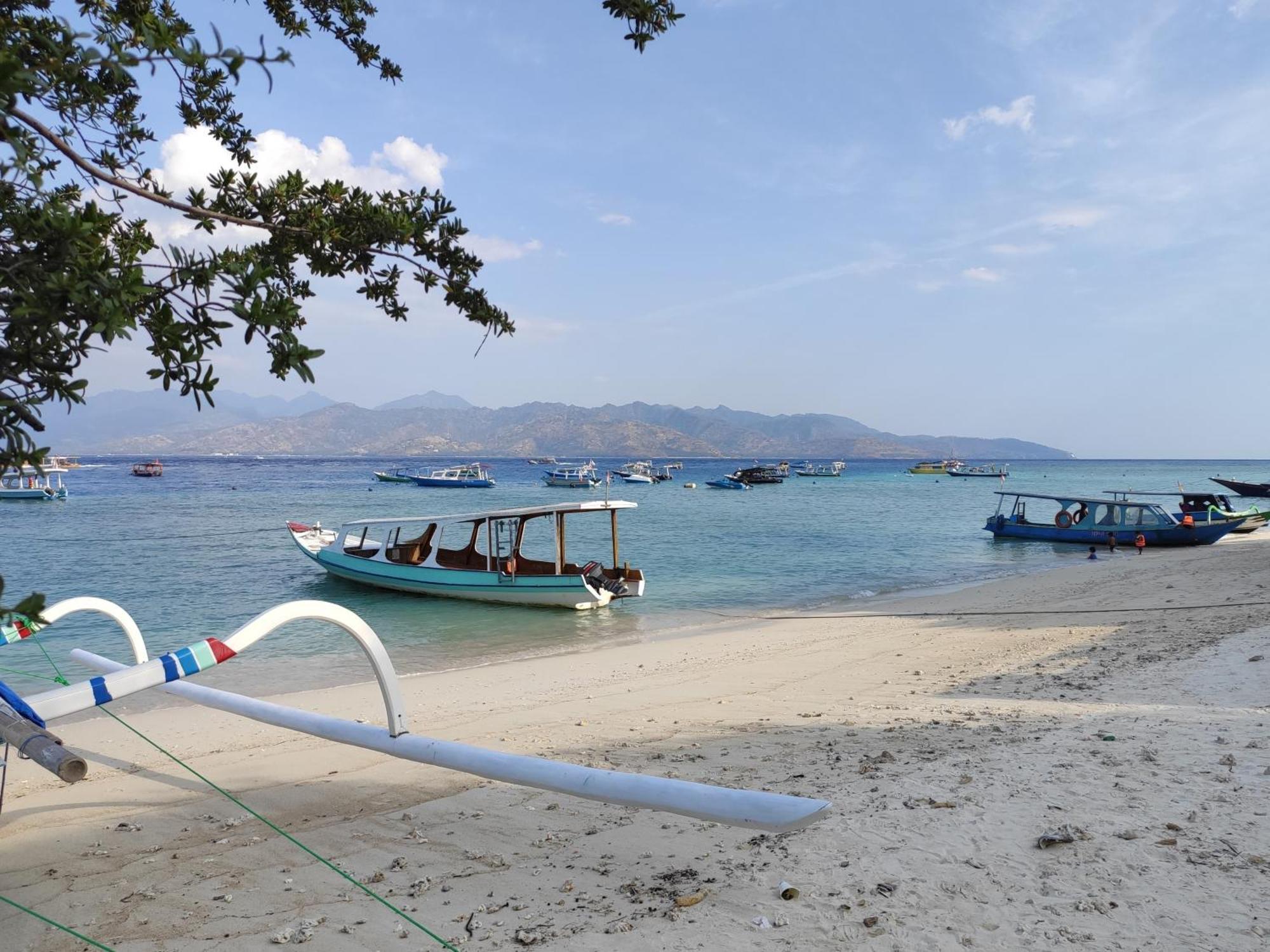 Gili Mesari Cottages & Homestay ギリ・トラワンガン エクステリア 写真