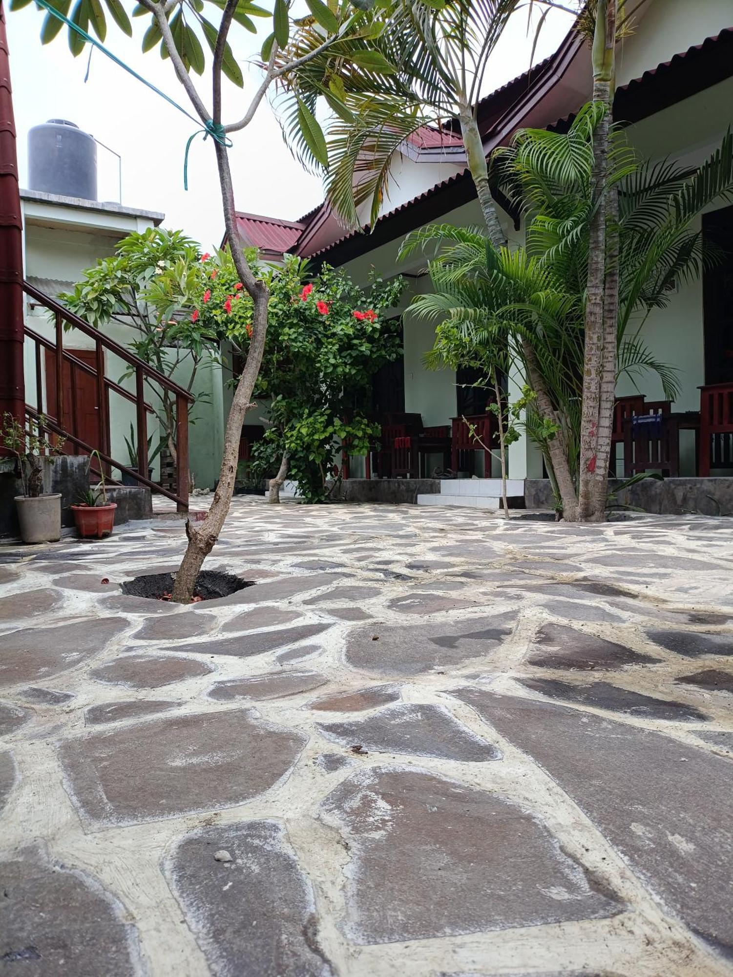 Gili Mesari Cottages & Homestay ギリ・トラワンガン エクステリア 写真