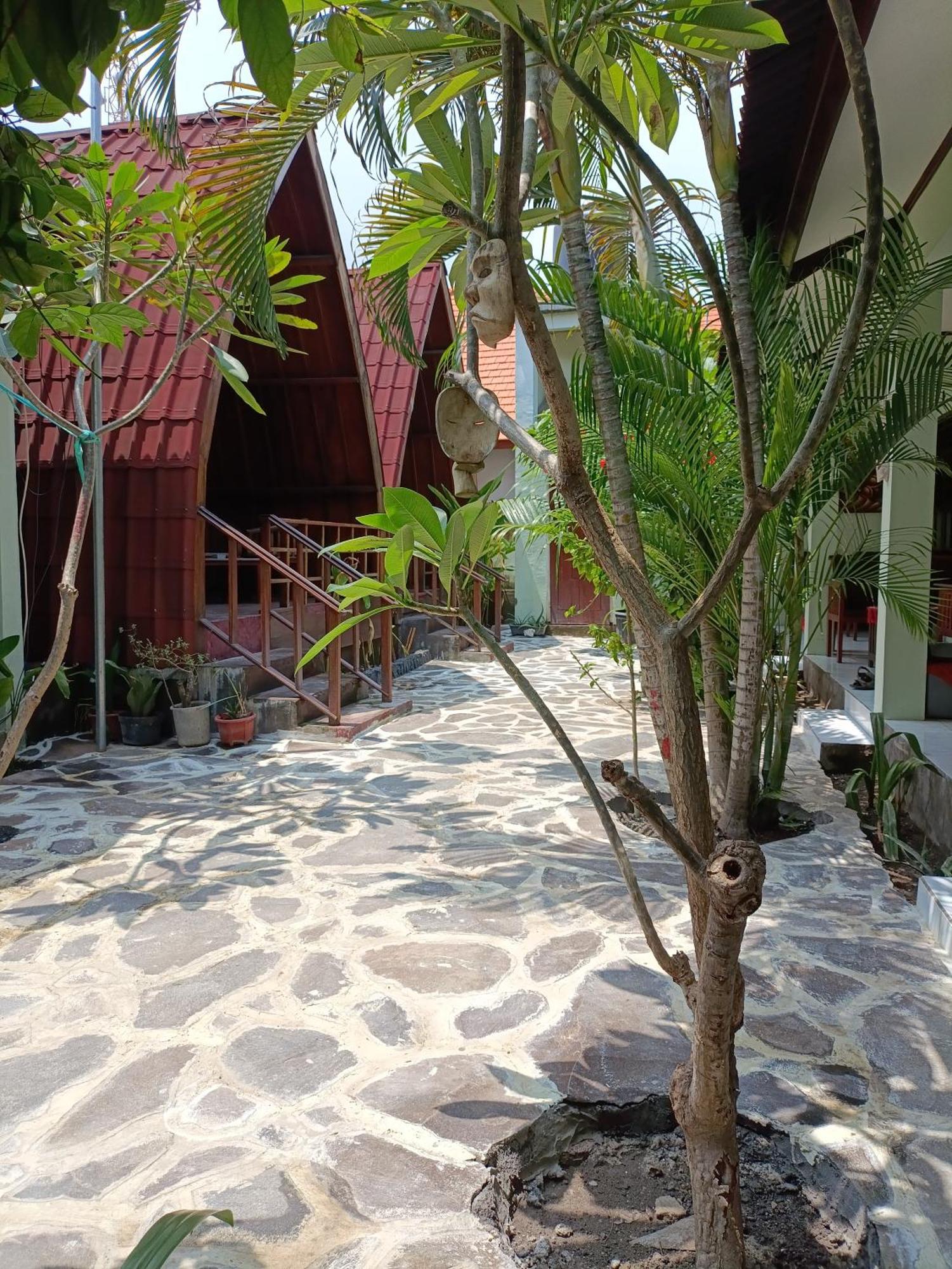 Gili Mesari Cottages & Homestay ギリ・トラワンガン エクステリア 写真