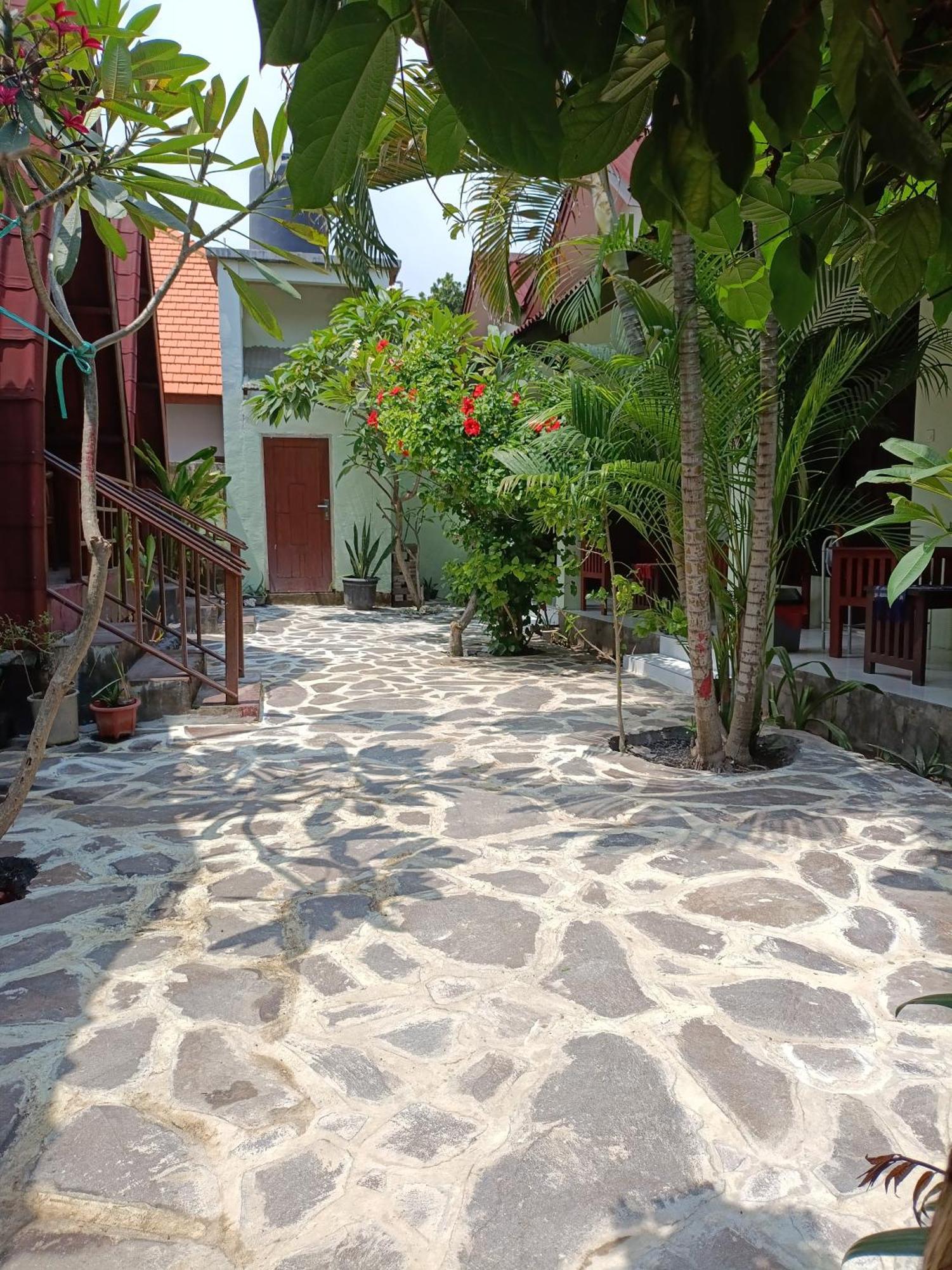 Gili Mesari Cottages & Homestay ギリ・トラワンガン エクステリア 写真