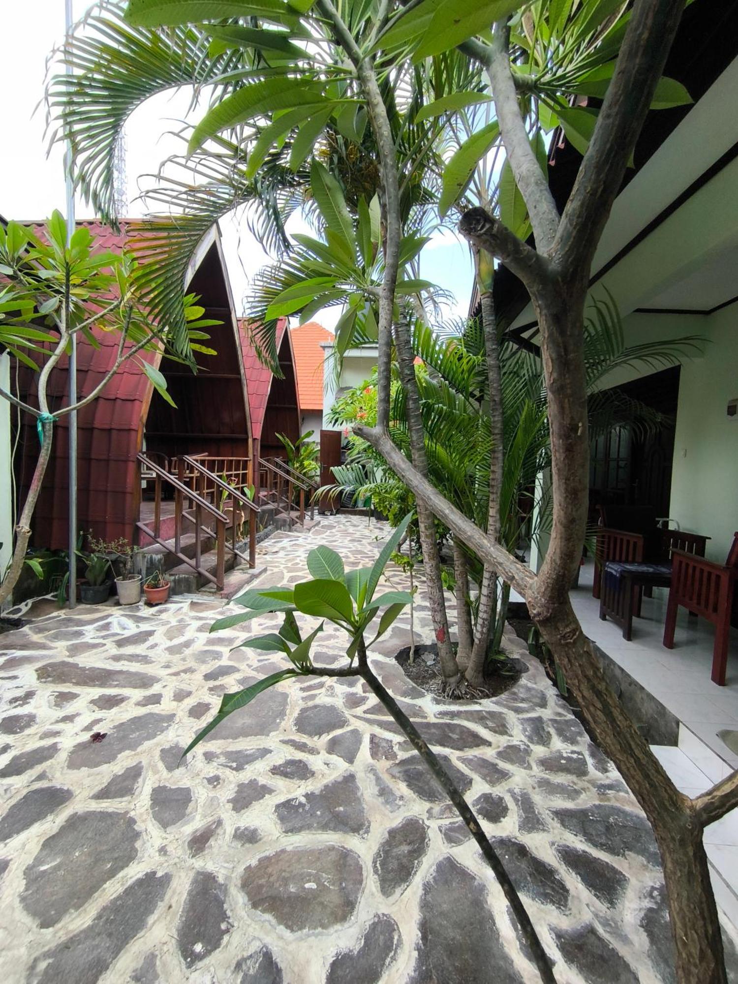 Gili Mesari Cottages & Homestay ギリ・トラワンガン エクステリア 写真